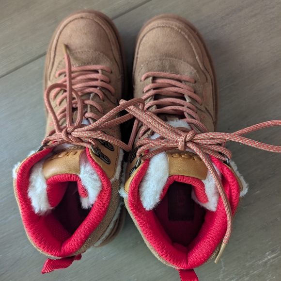 UGG Highland Hi Heritage Sneakers New! Size 8 - Picture 7 of 13